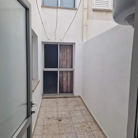 Pisosanisidrojuan